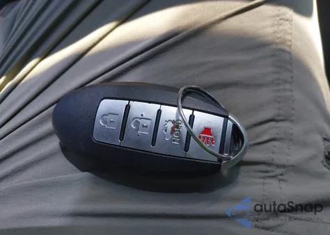 2017 Nissan Sentra Sr из США, поврежденный, VIN 3N1AB7AP2HY239489